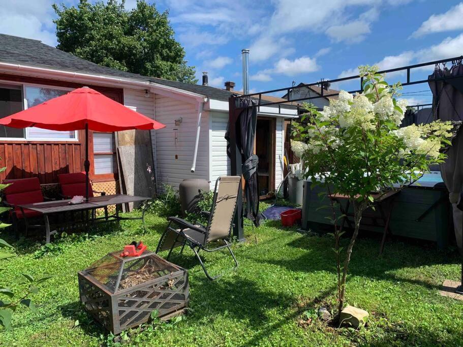 Havre Chez Guylaine Apartman Laval Kültér fotó