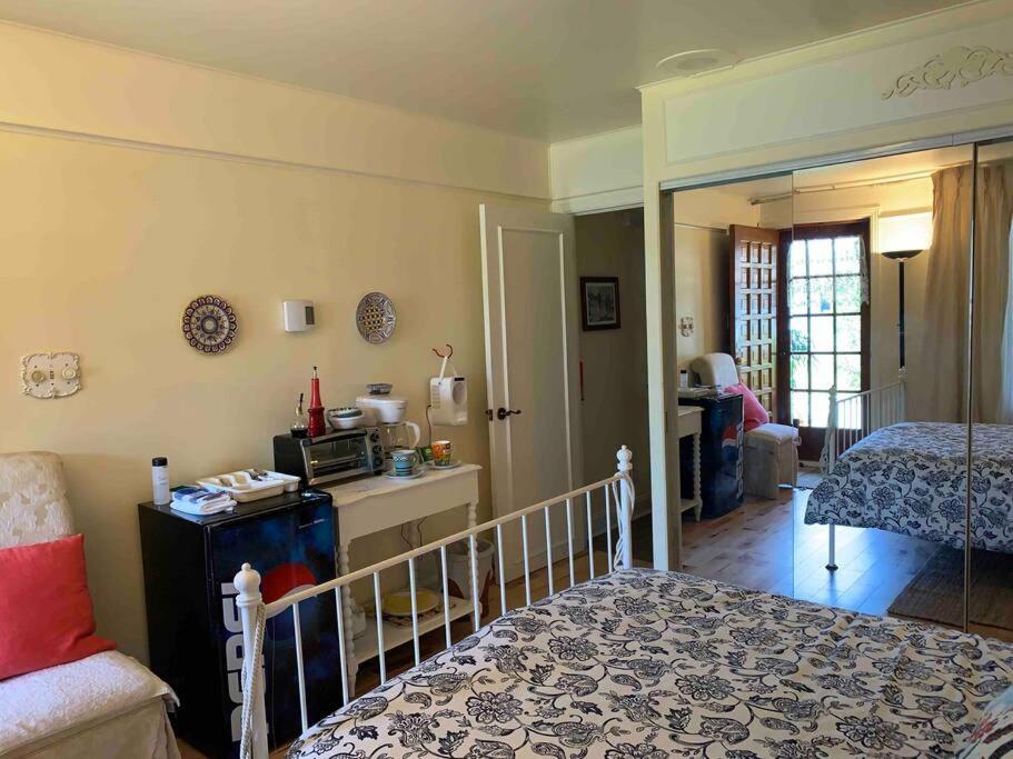 Havre Chez Guylaine Apartman Laval Kültér fotó