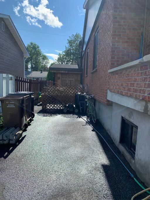 Havre Chez Guylaine Apartman Laval Kültér fotó